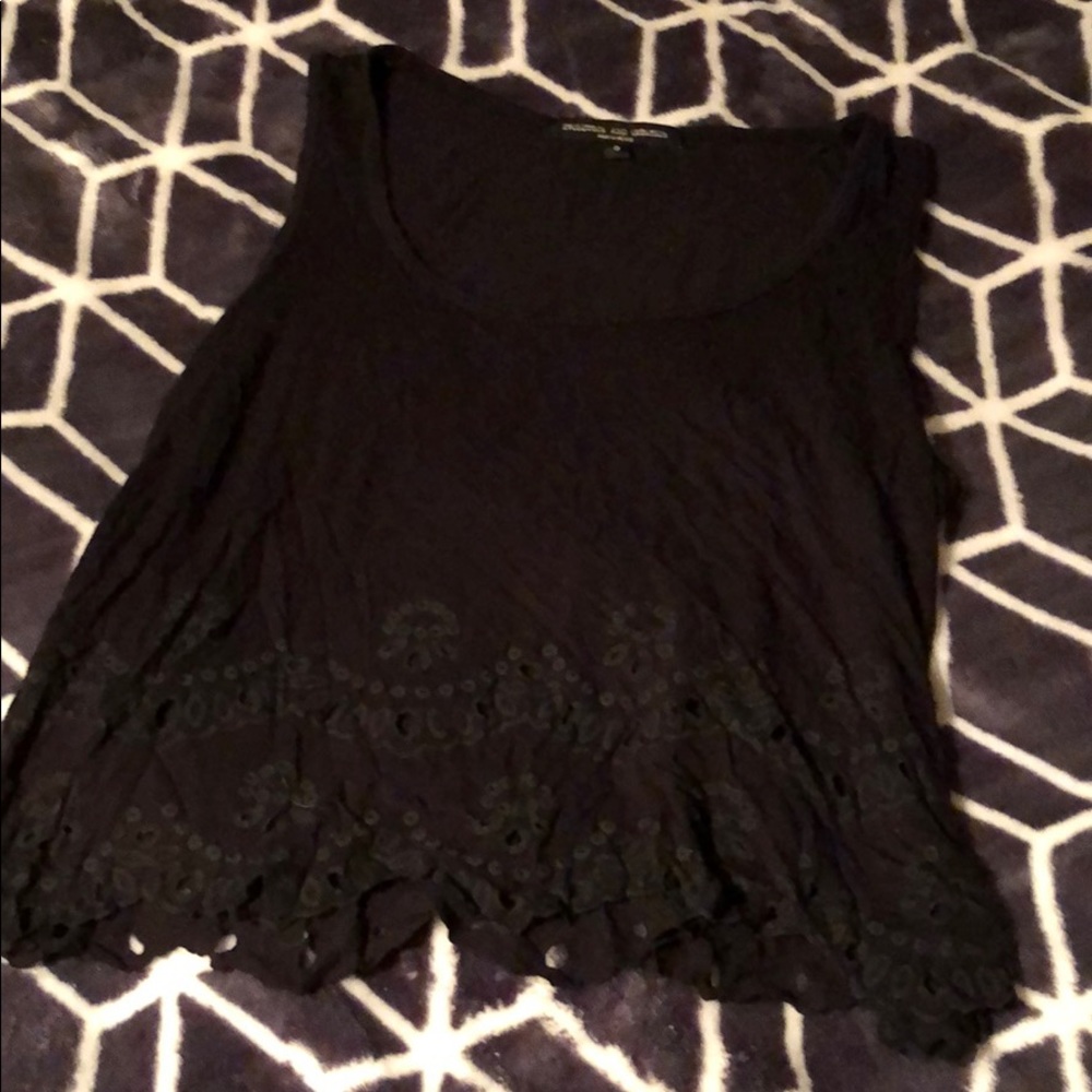 EVCR black crop top